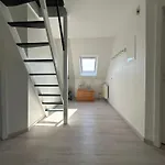 Schwalbennest * Holtgast
