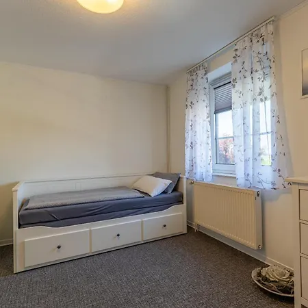 Schwalbennest Holtgast