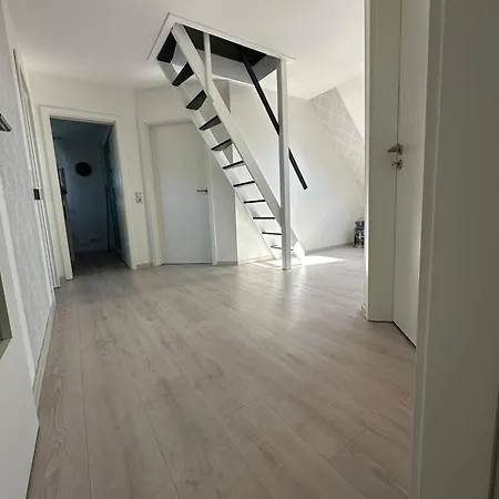 Schwalbennest * Holtgast