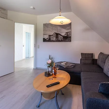 Schwalbennest Appartement Holtgast